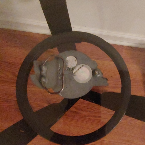 NBA L.A. Lakers Belt Buckle - Picture 2 of 2